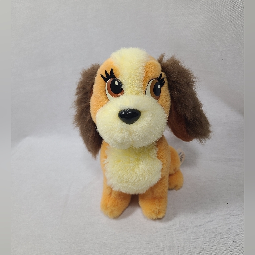 Vintage The Walt Disney Company World Disneyland Exclusive Lady Plush Dog